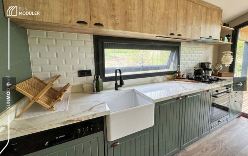 Coral lodges8